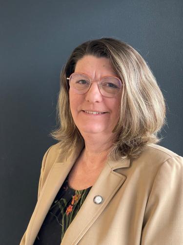 Corinne DELMAS