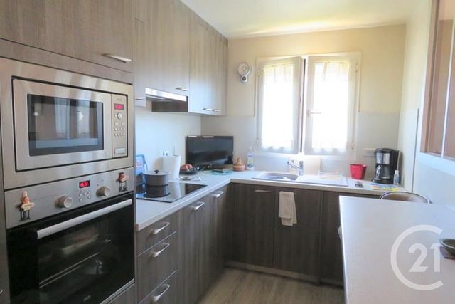 Appartement F4 à vendre - 4 pièces - 82.59 m2 - TRIEL SUR SEINE - 78 - ILE-DE-FRANCE - Century 21 Les Deux Rives Appartement F4 à vendre - 4 pièces - 82.59 m2 - TRIEL SUR SEINE - 78 - ILE-DE-FRANCE - Century 21 Les Deux Rives