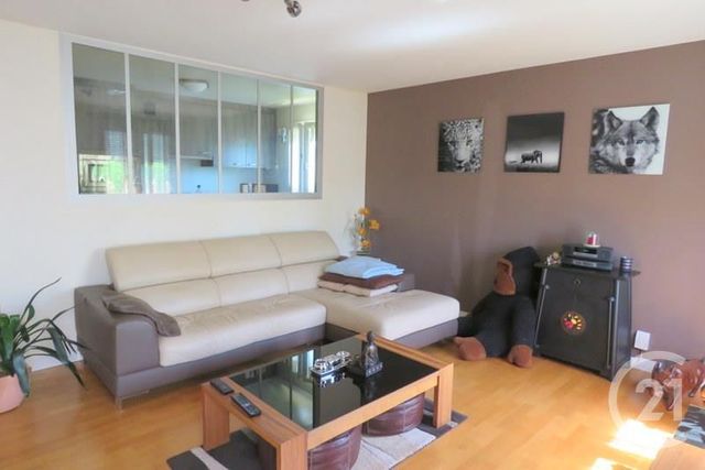Appartement F4 à vendre - 4 pièces - 82.59 m2 - TRIEL SUR SEINE - 78 - ILE-DE-FRANCE - Century 21 Les Deux Rives Appartement F4 à vendre - 4 pièces - 82.59 m2 - TRIEL SUR SEINE - 78 - ILE-DE-FRANCE - Century 21 Les Deux Rives