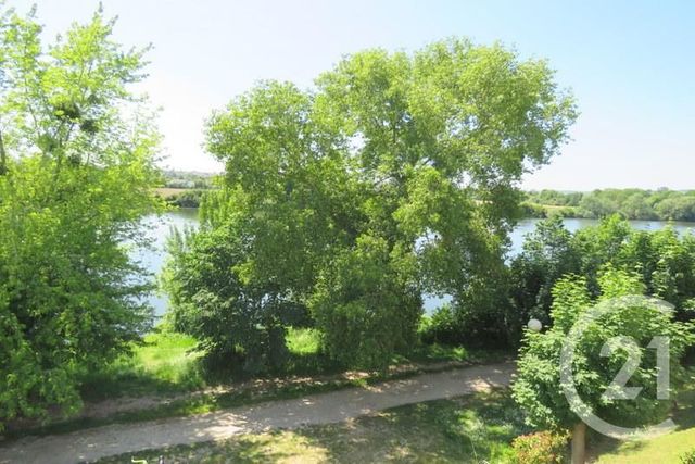 Appartement F4 à vendre - 4 pièces - 82.59 m2 - TRIEL SUR SEINE - 78 - ILE-DE-FRANCE - Century 21 Les Deux Rives Appartement F4 à vendre - 4 pièces - 82.59 m2 - TRIEL SUR SEINE - 78 - ILE-DE-FRANCE - Century 21 Les Deux Rives