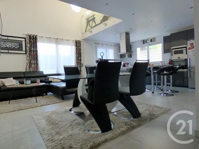 maison à vendre - 6 pièces - 128.0 m2 - VERNOUILLET - 78 - ILE-DE-FRANCE - Century 21 Les Deux Rives maison à vendre - 6 pièces - 128.0 m2 - VERNOUILLET - 78 - ILE-DE-FRANCE - Century 21 Les Deux Rives