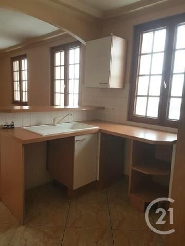 Afficher la photo en grand Appartement F2 à louer - 2 pièces - 42.36 m2 - CARRIERES SOUS POISSY - 78 - ILE-DE-FRANCE - Century 21 Les Deux Rives