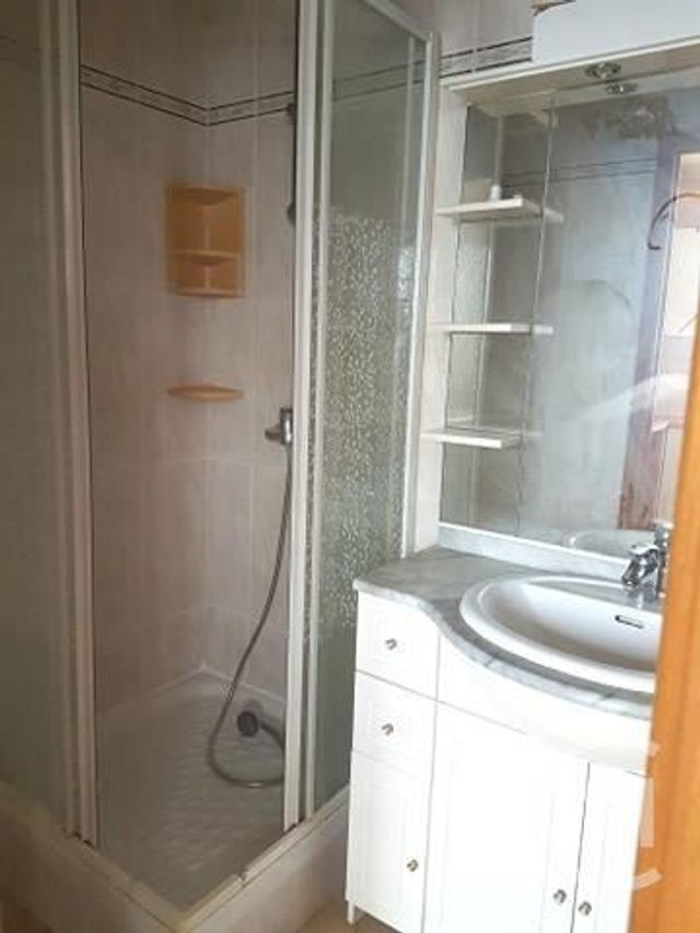 Afficher la photo en grand Appartement F2 à louer - 2 pièces - 42.36 m2 - CARRIERES SOUS POISSY - 78 - ILE-DE-FRANCE - Century 21 Les Deux Rives