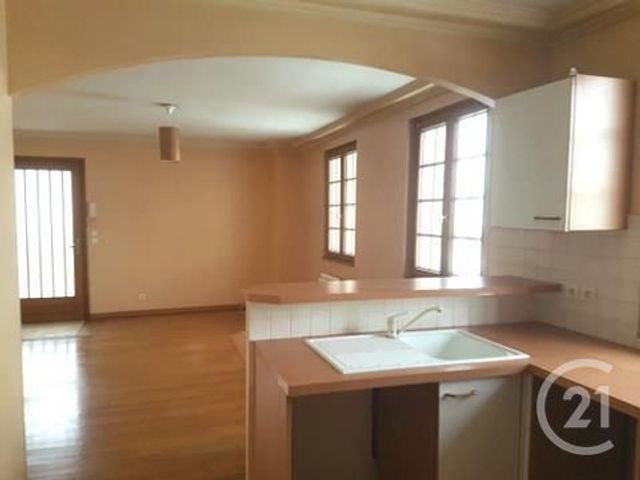 Afficher la photo en grand Appartement F2 à louer - 2 pièces - 42.36 m2 - CARRIERES SOUS POISSY - 78 - ILE-DE-FRANCE - Century 21 Les Deux Rives