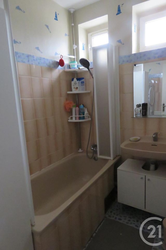 Afficher la photo en grand Appartement F4 à vendre - 4 pièces - 57.25 m2 - VERNOUILLET - 78 - ILE-DE-FRANCE - Century 21 Les Deux Rives