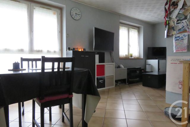 Afficher la photo en grand Appartement F4 à vendre - 4 pièces - 57.25 m2 - VERNOUILLET - 78 - ILE-DE-FRANCE - Century 21 Les Deux Rives