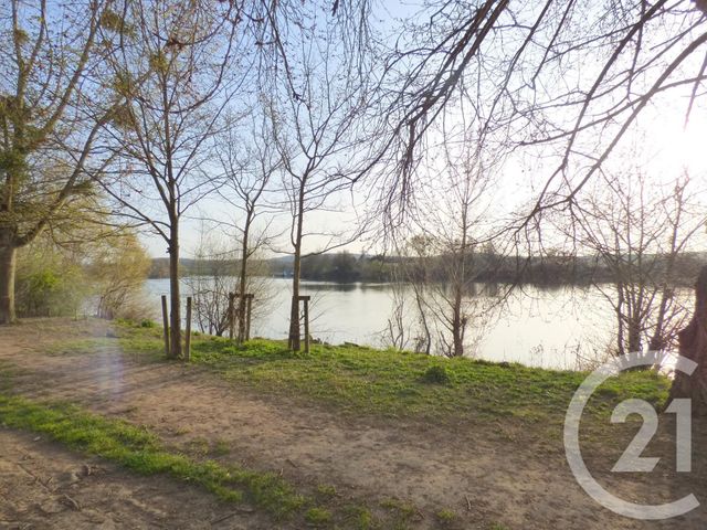 Afficher la photo en grand Appartement F3 à vendre - 3 pièces - 78.34 m2 - TRIEL SUR SEINE - 78 - ILE-DE-FRANCE - Century 21 Les Deux Rives