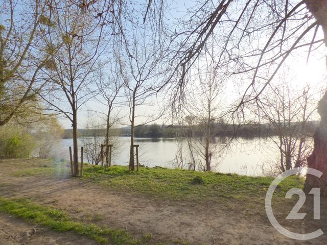 Afficher la photo en grand Appartement F3 à vendre - 3 pièces - 78.34 m2 - TRIEL SUR SEINE - 78 - ILE-DE-FRANCE - Century 21 Les Deux Rives