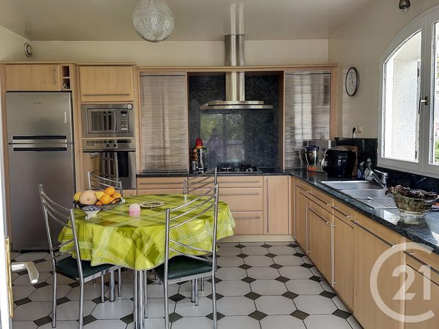 maison à vendre - 8 pièces - 184.0 m2 - CHAPET - 78 - ILE-DE-FRANCE - Century 21 Les Deux Rives maison à vendre - 8 pièces - 184.0 m2 - CHAPET - 78 - ILE-DE-FRANCE - Century 21 Les Deux Rives