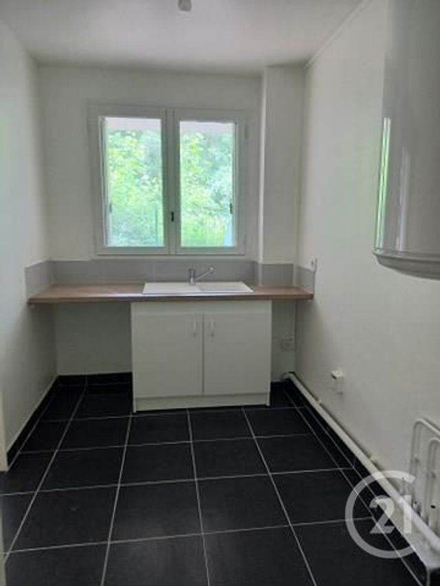 Appartement F2 à louer - 2 pièces - 47.22 m2 - ANDRESY - 78 - ILE-DE-FRANCE - Century 21 Les Deux Rives Appartement F2 à louer - 2 pièces - 47.22 m2 - ANDRESY - 78 - ILE-DE-FRANCE - Century 21 Les Deux Rives
