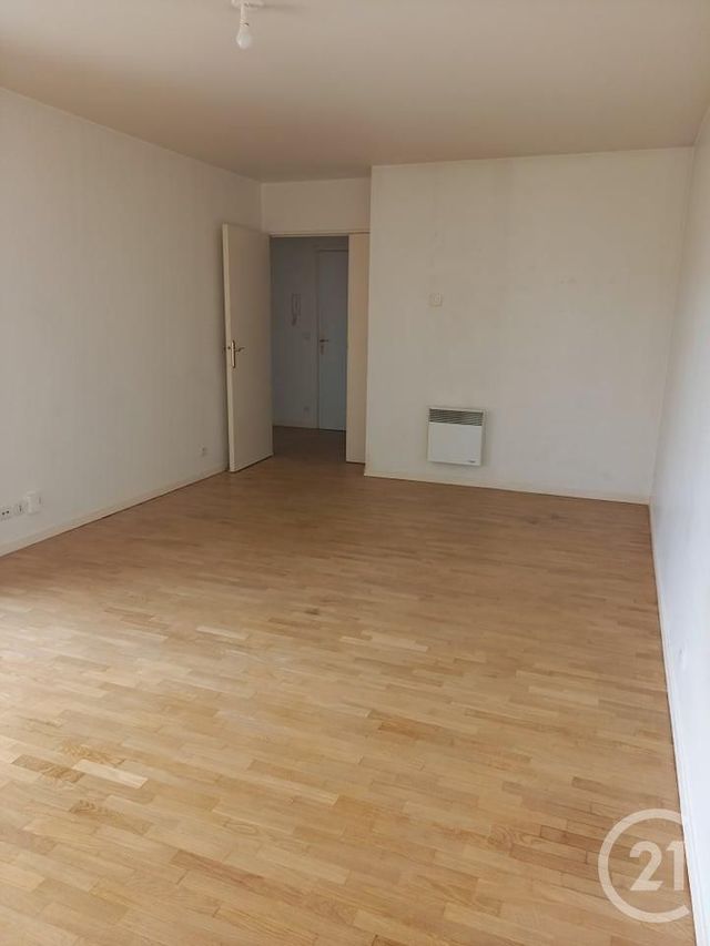 Afficher la photo en grand Appartement F3 à louer - 3 pièces - 59.66 m2 - CONFLANS STE HONORINE - 78 - ILE-DE-FRANCE - Century 21 Les Deux Rives