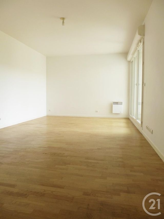 Afficher la photo en grand Appartement F3 à louer - 3 pièces - 59.66 m2 - CONFLANS STE HONORINE - 78 - ILE-DE-FRANCE - Century 21 Les Deux Rives