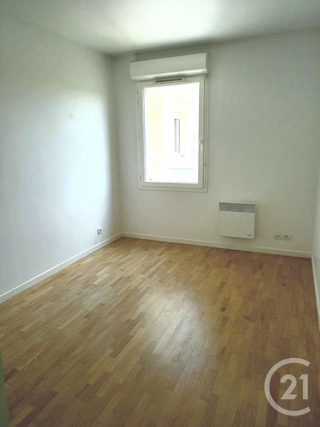 Afficher la photo en grand Appartement F3 à louer - 3 pièces - 59.66 m2 - CONFLANS STE HONORINE - 78 - ILE-DE-FRANCE - Century 21 Les Deux Rives