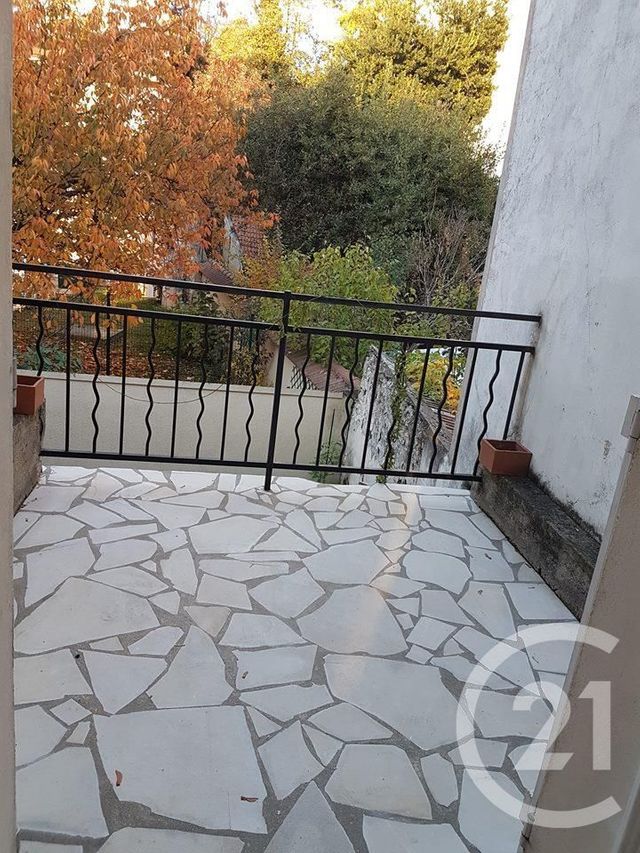 Afficher la photo en grand Appartement F2 à louer - 2 pièces - 27.95 m2 - TRIEL SUR SEINE - 78 - ILE-DE-FRANCE - Century 21 Les Deux Rives