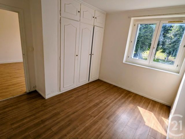 Appartement F2 à louer - 2 pièces - 38.6 m2 - VERNOUILLET - 78 - ILE-DE-FRANCE - Century 21 Les Deux Rives
