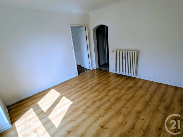 Appartement F2 à louer - 2 pièces - 38.6 m2 - VERNOUILLET - 78 - ILE-DE-FRANCE - Century 21 Les Deux Rives