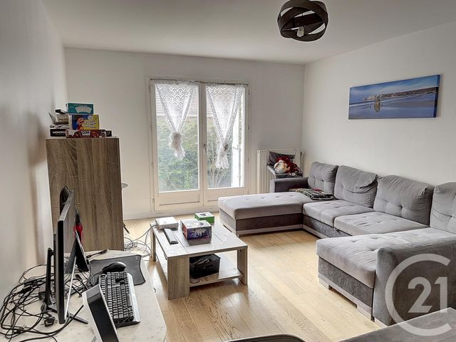 Appartement F2 à vendre - 2 pièces - 51.7 m2 - VERNOUILLET - 78 - ILE-DE-FRANCE - Century 21 Les Deux Rives
