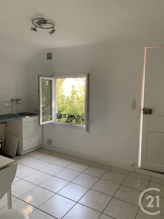 Afficher la photo en grand maison à vendre - 4 pièces - 40.0 m2 - VERNOUILLET - 78 - ILE-DE-FRANCE - Century 21 Les Deux Rives