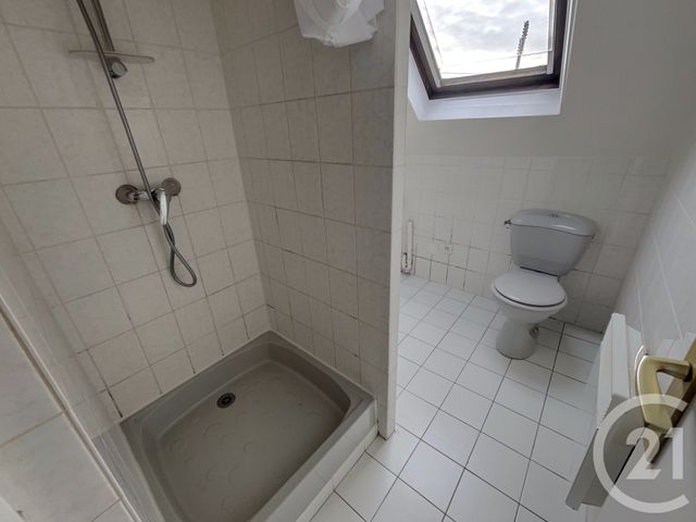 Appartement F2 à vendre - 2 pièces - 28.57 m2 - VERNOUILLET - 78 - ILE-DE-FRANCE - Century 21 Les Deux Rives