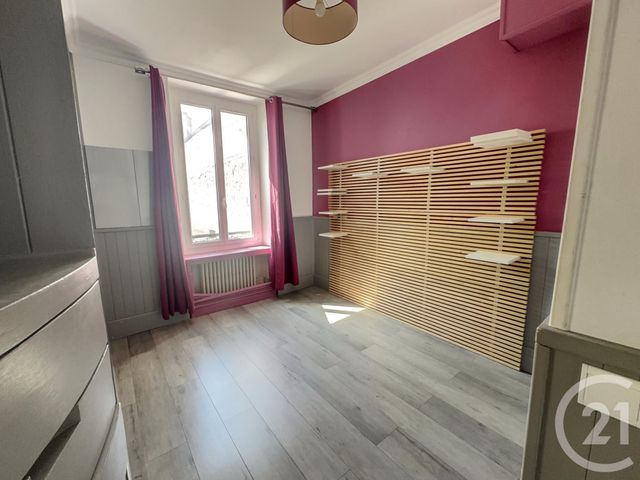 Appartement F3 à vendre - 3 pièces - 66.8 m2 - CHANTELOUP LES VIGNES - 78 - ILE-DE-FRANCE - Century 21 Les Deux Rives