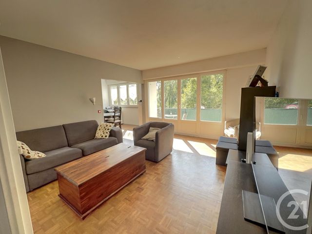 Afficher la photo en grand Appartement F5 à vendre - 5 pièces - 92.6 m2 - VERNEUIL SUR SEINE - 78 - ILE-DE-FRANCE - Century 21 Les Deux Rives
