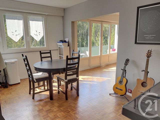 Afficher la photo en grand Appartement F5 à vendre - 5 pièces - 92.6 m2 - VERNEUIL SUR SEINE - 78 - ILE-DE-FRANCE - Century 21 Les Deux Rives