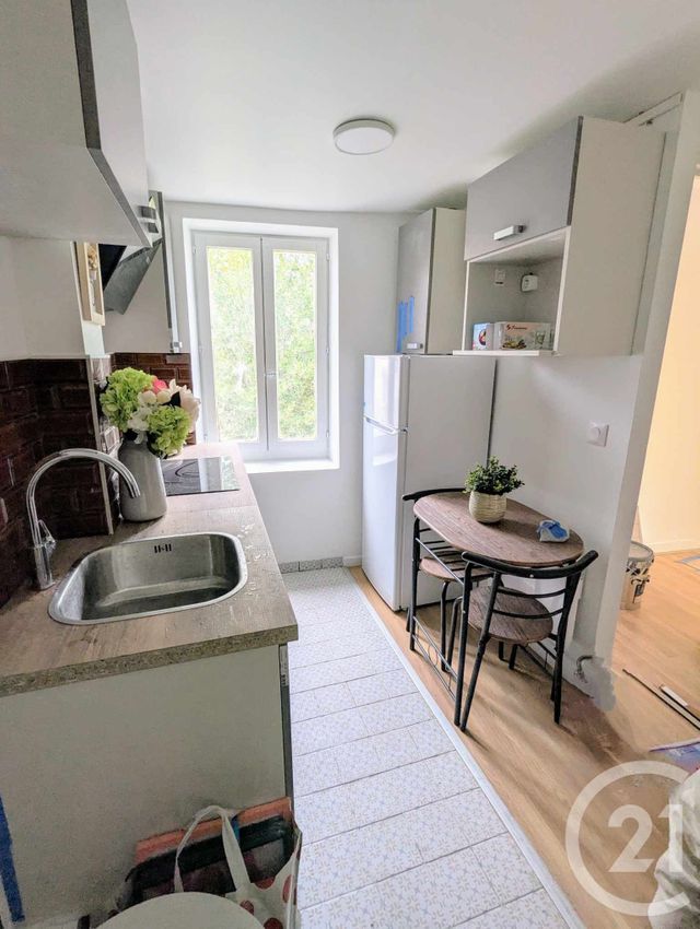 Appartement F3 à louer - 3 pièces - 35.0 m2 - VAUX SUR SEINE - 78 - ILE-DE-FRANCE - Century 21 Les Deux Rives