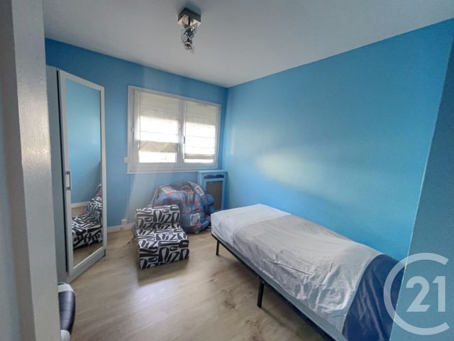 Appartement F5 à vendre - 5 pièces - 82.58 m2 - POISSY - 78 - ILE-DE-FRANCE - Century 21 Les Deux Rives