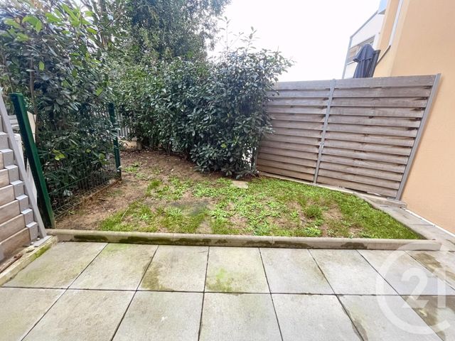 Appartement Studio à vendre - 1 pièce - 36.3 m2 - CHANTELOUP LES VIGNES - 78 - ILE-DE-FRANCE - Century 21 Les Deux Rives