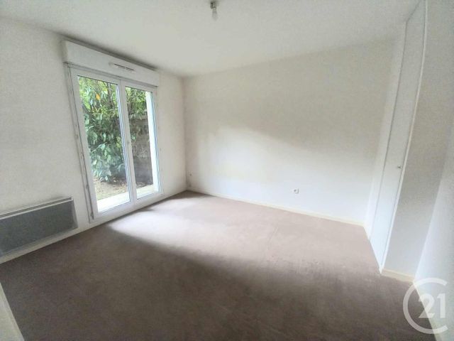 Appartement F2 à vendre - 2 pièces - 37.1 m2 - VERNOUILLET - 78 - ILE-DE-FRANCE - Century 21 Les Deux Rives