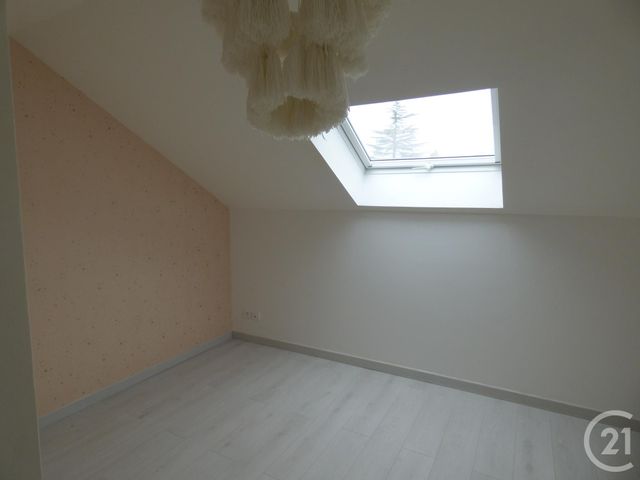 Appartement F4 à louer - 4 pièces - 83.81 m2 - VERNOUILLET - 78 - ILE-DE-FRANCE - Century 21 Les Deux Rives