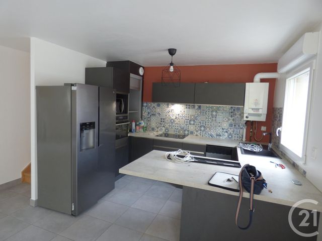 Appartement F4 à louer - 4 pièces - 83.81 m2 - VERNOUILLET - 78 - ILE-DE-FRANCE - Century 21 Les Deux Rives