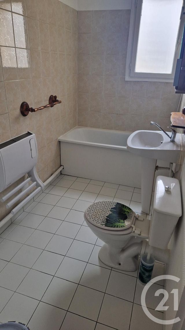 Appartement Studio à vendre - 1 pièce - 24.0 m2 - LES MUREAUX - 78 - ILE-DE-FRANCE - Century 21 Les Deux Rives