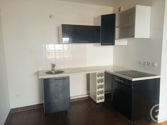 Appartement F2 à louer - 2 pièces - 46.0 m2 - CONFLANS STE HONORINE - 78 - ILE-DE-FRANCE - Century 21 Les Deux Rives