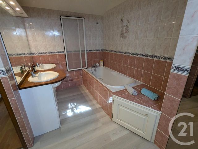 maison à louer - 4 pièces - 125.69 m2 - VERNEUIL SUR SEINE - 78 - ILE-DE-FRANCE - Century 21 Les Deux Rives