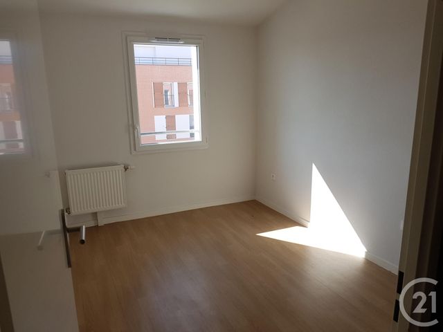 Appartement F3 à vendre - 3 pièces - 74.7 m2 - CHANTELOUP LES VIGNES - 78 - ILE-DE-FRANCE - Century 21 Les Deux Rives