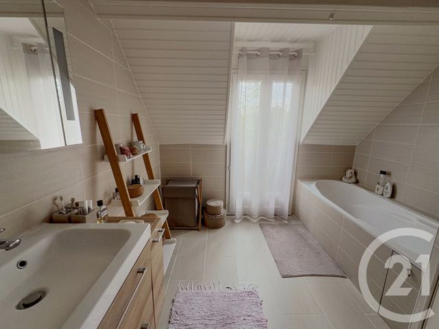 maison à vendre - 6 pièces - 137.77 m2 - VERNOUILLET - 78 - ILE-DE-FRANCE - Century 21 Les Deux Rives