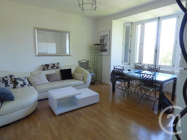 Appartement F3 à vendre - 3 pièces - 74.66 m2 - TRIEL SUR SEINE - 78 - ILE-DE-FRANCE - Century 21 Les Deux Rives