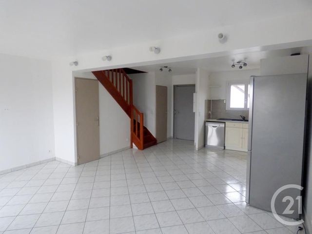 Appartement Duplex à louer - 2 pièces - 49.51 m2 - TRIEL SUR SEINE - 78 - ILE-DE-FRANCE - Century 21 Les Deux Rives