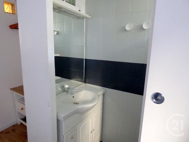 Appartement F2 à louer - 2 pièces - 30.57 m2 - MEULAN EN YVELINES - 78 - ILE-DE-FRANCE - Century 21 Les Deux Rives