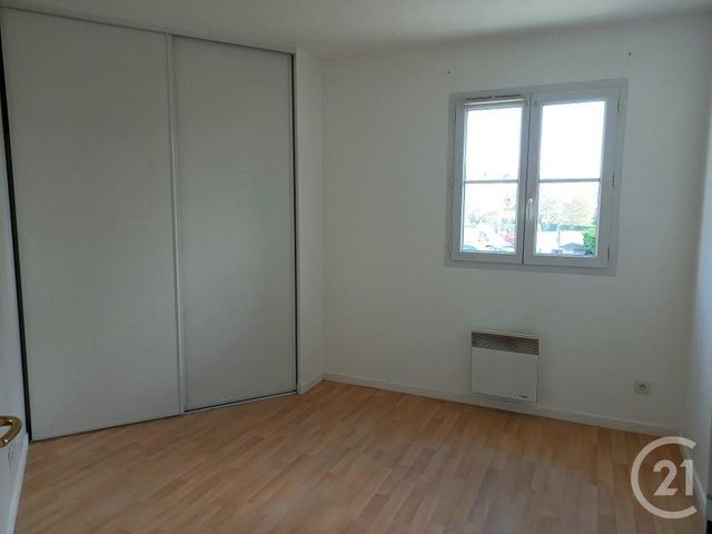 Appartement F2 à louer - 2 pièces - 40.9 m2 - CHANTELOUP LES VIGNES - 78 - ILE-DE-FRANCE - Century 21 Les Deux Rives