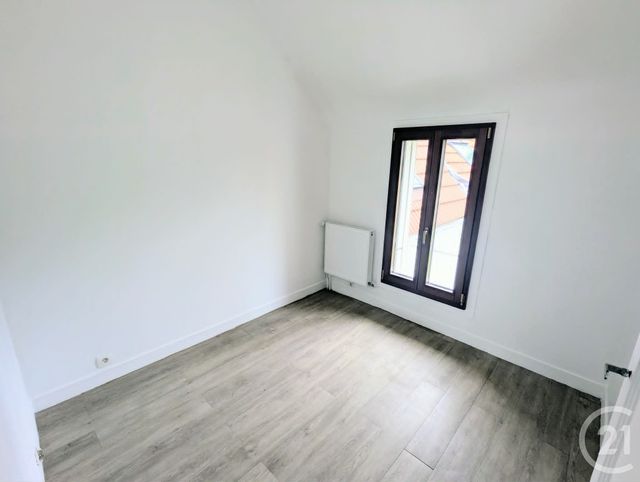 Appartement F2 à louer - 2 pièces - 25.88 m2 - VERNEUIL SUR SEINE - 78 - ILE-DE-FRANCE - Century 21 Les Deux Rives