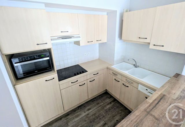 Appartement F2 à louer - 2 pièces - 35.4 m2 - MANTES LA JOLIE - 78 - ILE-DE-FRANCE - Century 21 Les Deux Rives