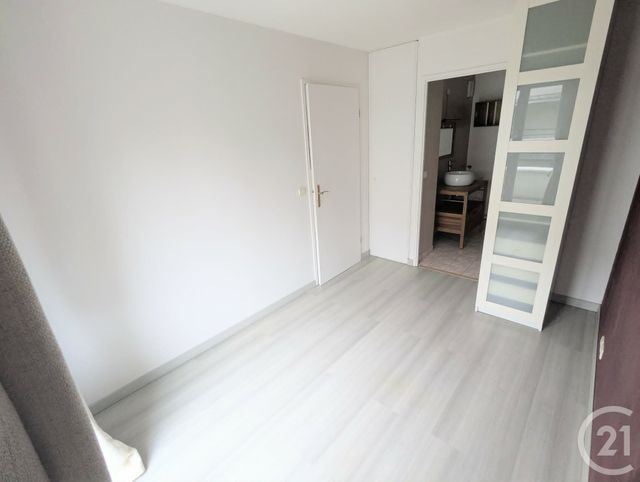 Appartement F2 à louer - 2 pièces - 35.4 m2 - MANTES LA JOLIE - 78 - ILE-DE-FRANCE - Century 21 Les Deux Rives