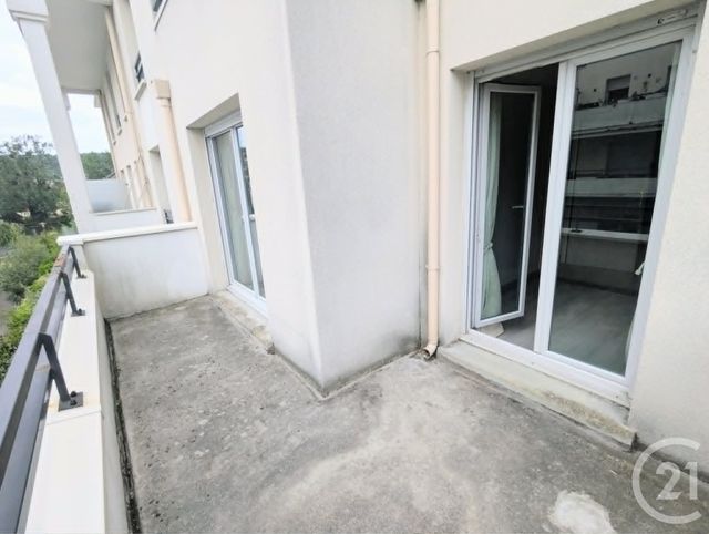 Appartement F2 à louer - 2 pièces - 35.4 m2 - MANTES LA JOLIE - 78 - ILE-DE-FRANCE - Century 21 Les Deux Rives