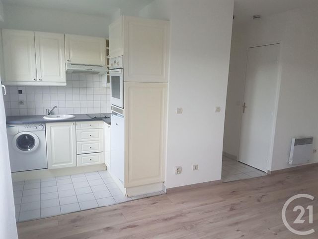 Appartement F1 à louer - 1 pièce - 23.46 m2 - VERNOUILLET - 78 - ILE-DE-FRANCE - Century 21 Les Deux Rives