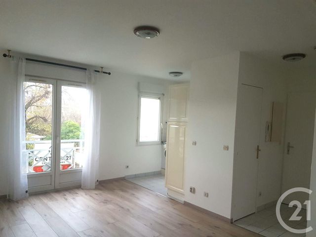 Appartement F1 à louer - 1 pièce - 23.46 m2 - VERNOUILLET - 78 - ILE-DE-FRANCE - Century 21 Les Deux Rives