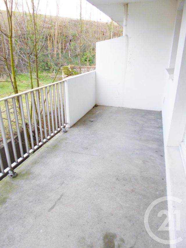 Appartement F2 à louer - 2 pièces - 47.3 m2 - ANDRESY - 78 - ILE-DE-FRANCE - Century 21 Les Deux Rives