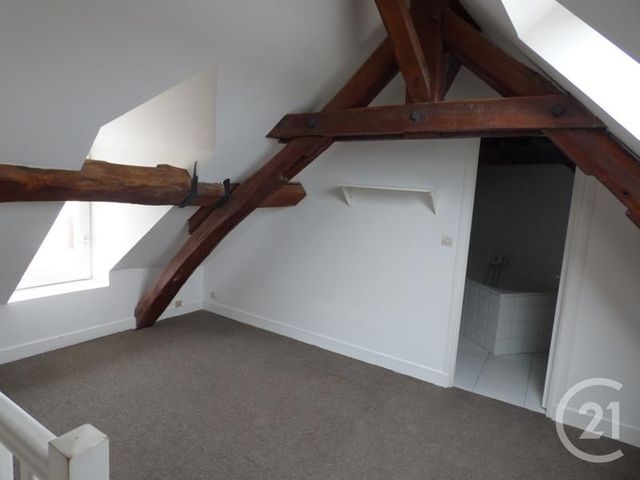 Appartement F2 à louer - 2 pièces - 28.42 m2 - VERNOUILLET - 78 - ILE-DE-FRANCE - Century 21 Les Deux Rives