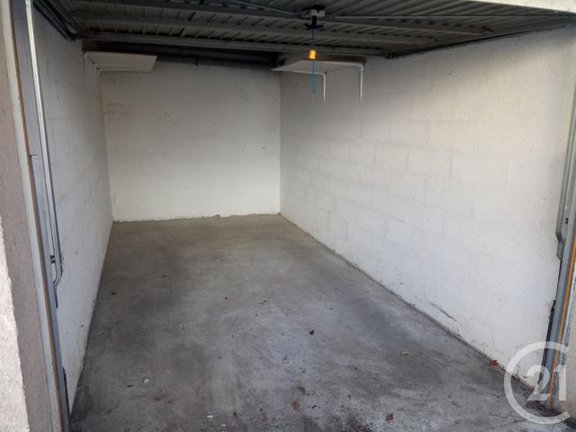 parking à louer - 12.0 m2 - CONFLANS STE HONORINE - 78 - ILE-DE-FRANCE - Century 21 Les Deux Rives